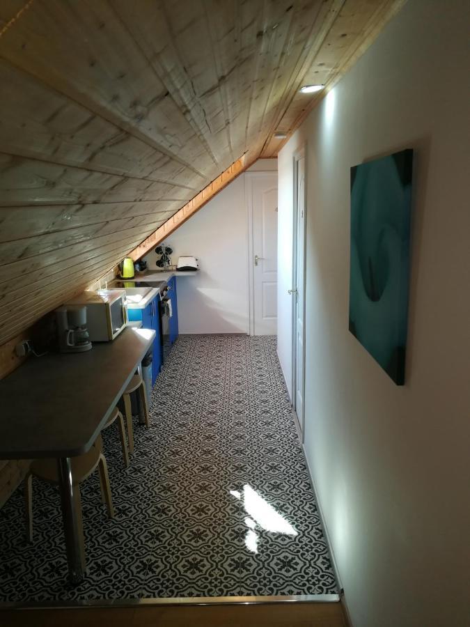 Manoka Guest House Mogyoród Extérieur photo