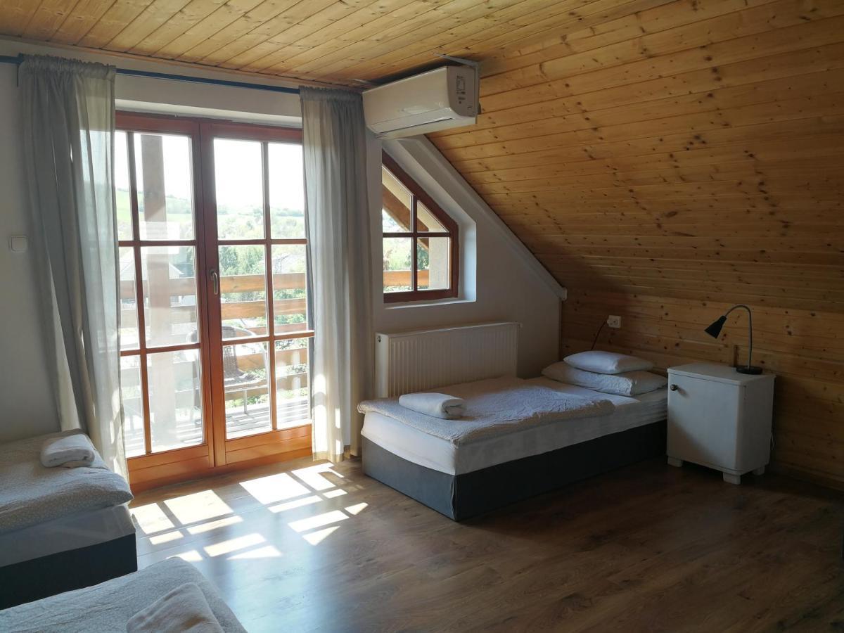 Manoka Guest House Mogyoród Extérieur photo